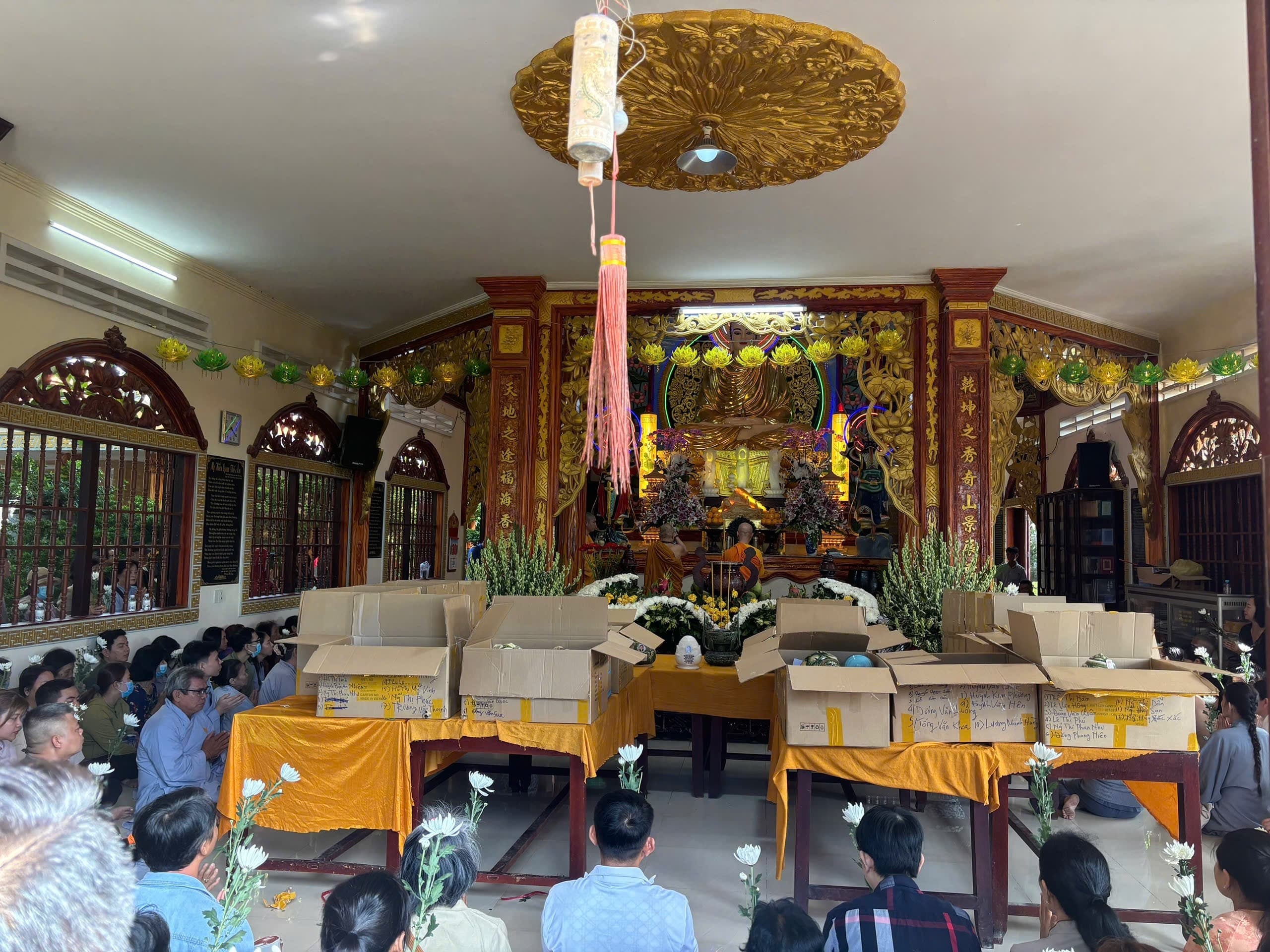 LỄ THỦY TÁNG LINH CỐT – GỬI TRO CỐT VỀ VỚI BIỂN CẢ TẠI LINH QUANG TỊNH XÁ