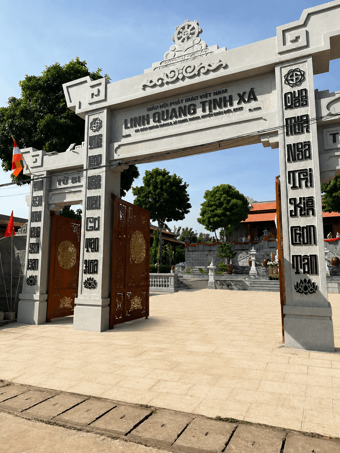 Linh Quang Tịnh Xá Suối Nghệ